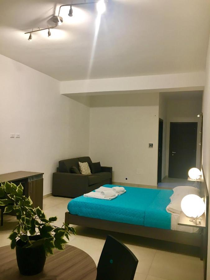 B&B Costa Azzurra Порто Чезарео Екстериор снимка