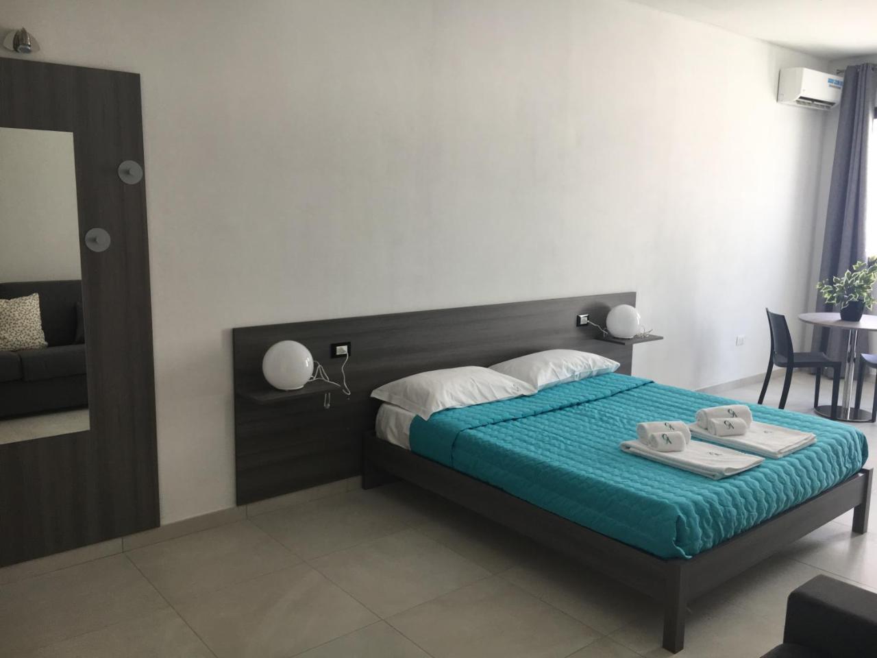 B&B Costa Azzurra Порто Чезарео Екстериор снимка