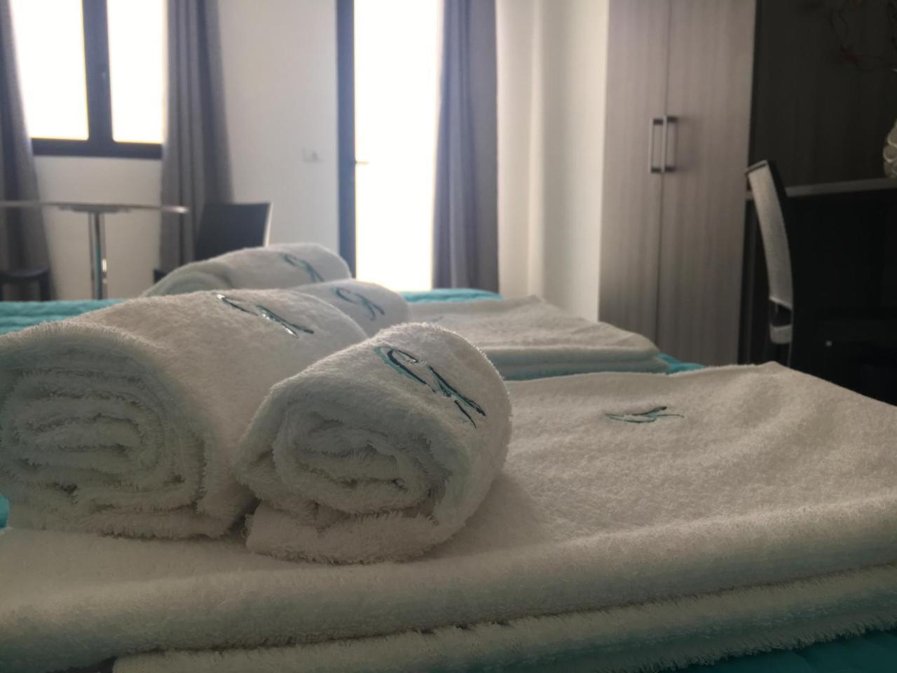 B&B Costa Azzurra Порто Чезарео Екстериор снимка