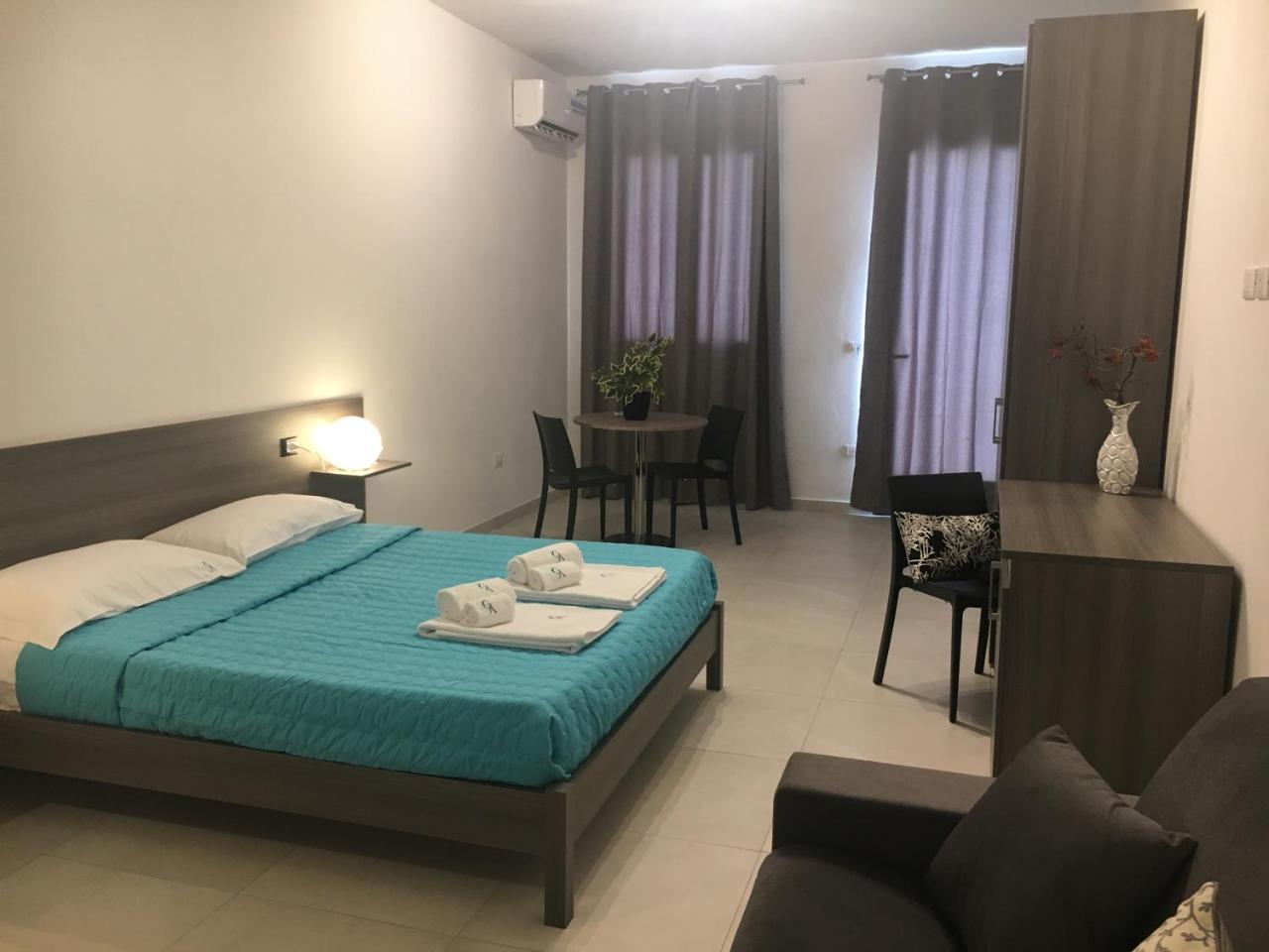 B&B Costa Azzurra Порто Чезарео Екстериор снимка