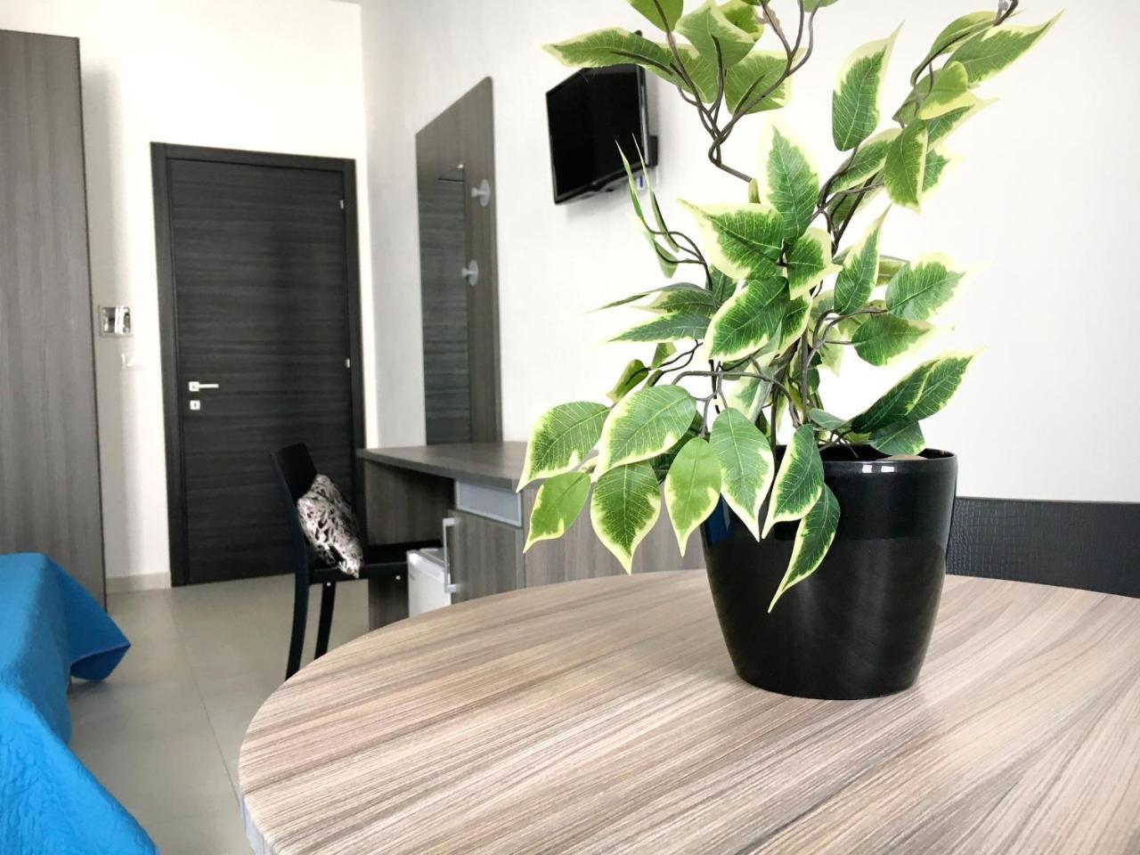 B&B Costa Azzurra Порто Чезарео Екстериор снимка