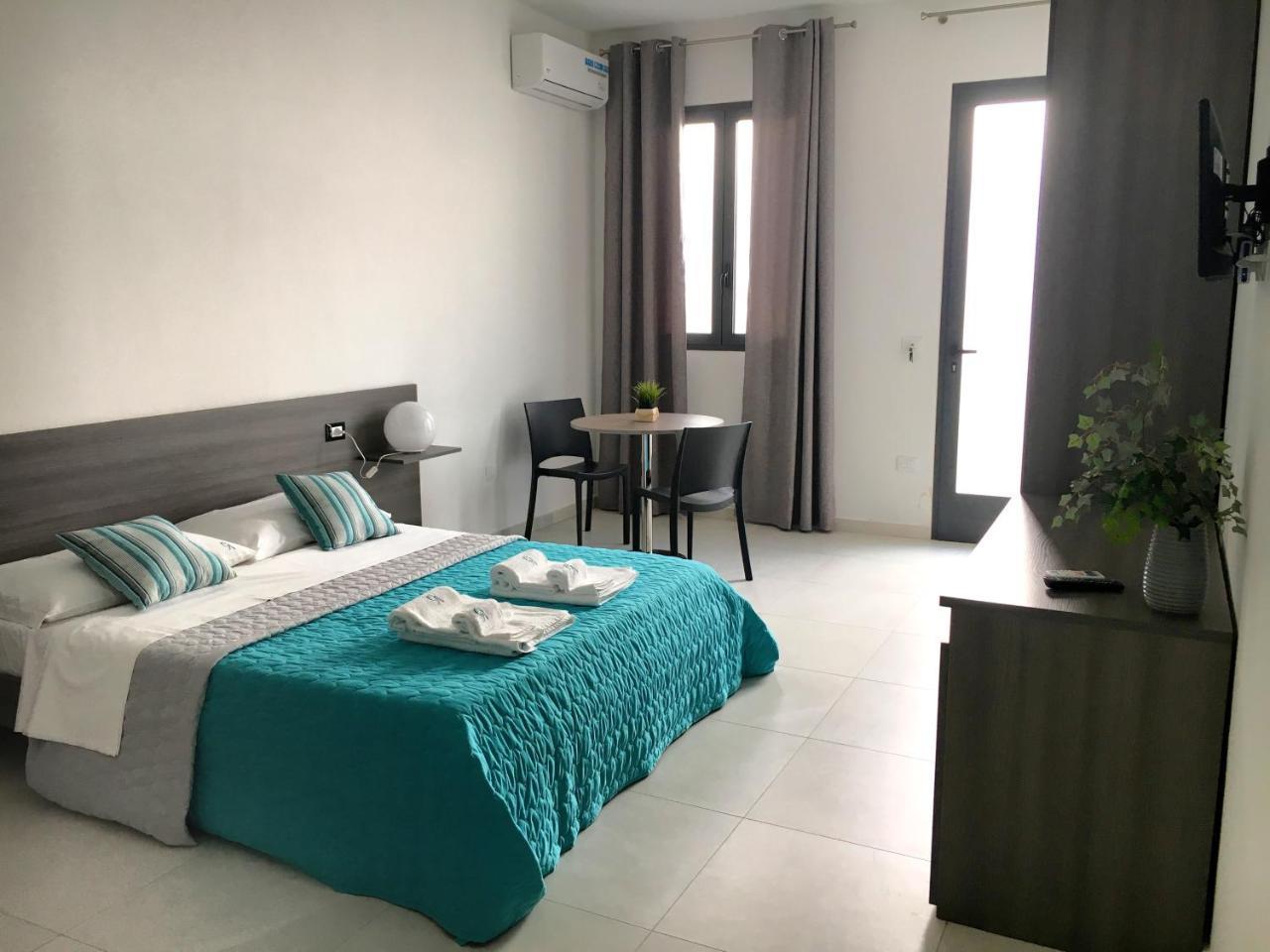B&B Costa Azzurra Порто Чезарео Екстериор снимка