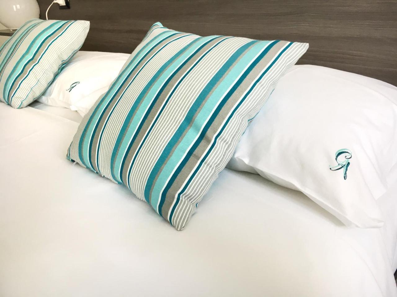 B&B Costa Azzurra Порто Чезарео Екстериор снимка