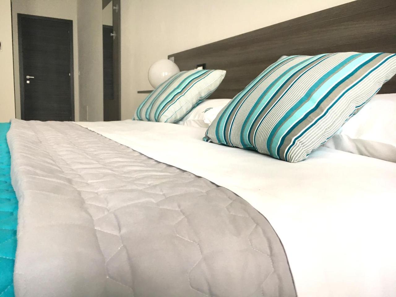 B&B Costa Azzurra Порто Чезарео Екстериор снимка